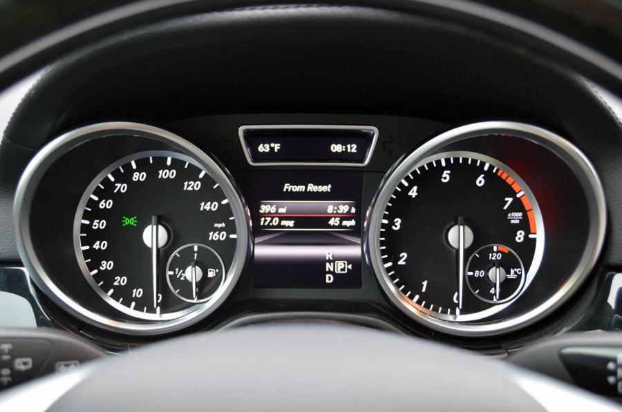  Mercedes-Benz GL550 2013 года  (фото 21 из 47)